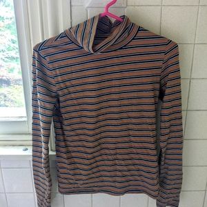 URBAN OUTFITTERS MUSTARD STRIPED LONG SLEEVE TURTLENECK